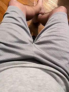 MrandMrsHaze online show from November 10, 2025, 3:33 am