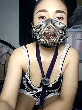  Shimmerlyn  online show from March 9, 2026, 12:14 am