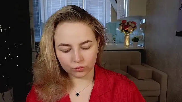 Mira Mermayd online show from April 10, 2026, 1:01 am