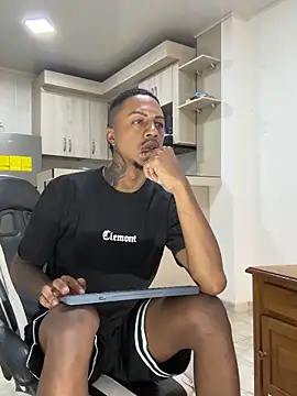 YeremiBrowm online show from April 10, 2026, 3:52 pm
