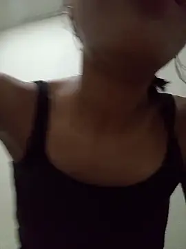 Karmakuro online show from April 4, 2026, 10:38 pm