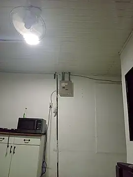 Karmakuro online show from February 12, 2026, 2:11 am