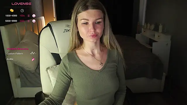 Snapshot of AngelMiaM chatting on March 16, 2025, 10:55 am AngelMiaM online show from March 16, 2025, 10:55 am