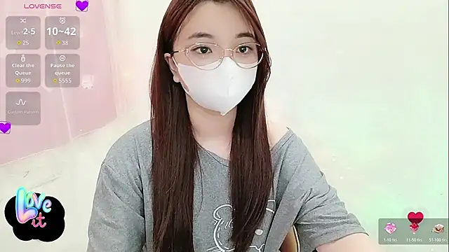 Snapshot of littlecn chatting on October 17, 2025, 11:50 pm littlecn online show from October 17, 2025, 11:50 pm