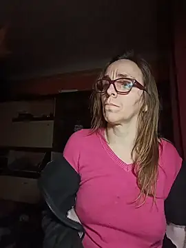 Snapshot of Dettybitch40 chatting on February 5, 2026, 4:58 pm Dettybitch40 online show from February 5, 2026, 4:58 pm