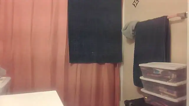 bootiebby online show from February 9, 2026, 7:06 am