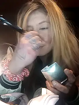 bootiebby online show from March 12, 2025, 9:44 am