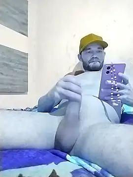 dottado05 online show from February 4, 2025, 6:57 am