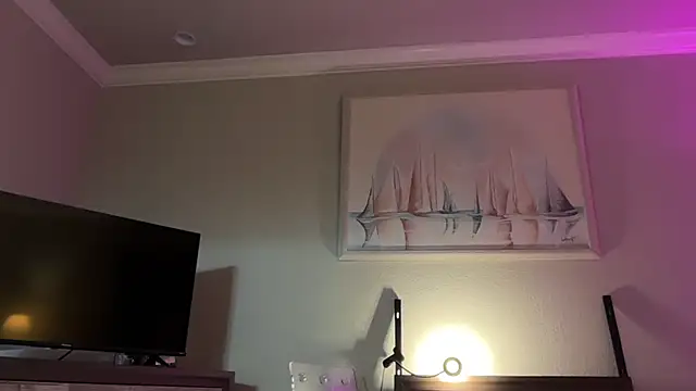 Vivian MayXxX online show from October 29, 2025, 3:27 am