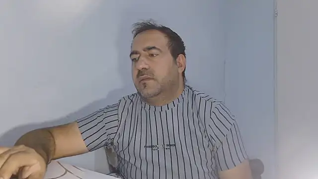 ZYXEL353 online show from November 2, 2025, 10:37 pm