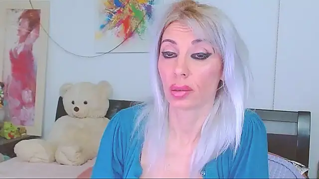 Snapshot of HoneyLara chatting on March 24, 2026, 9:59 pm HoneyLara online show from March 24, 2026, 9:59 pm