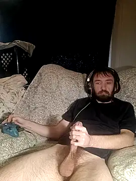 Snapshot of ShadowyTube chatting on January 28, 2025, 8:15 pm ShadowyTube online show from January 28, 2025, 8:15 pm