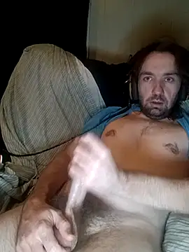 Snapshot of ShadowyTube chatting on September 21, 2025, 5:01 am ShadowyTube online show from September 21, 2025, 5:01 am