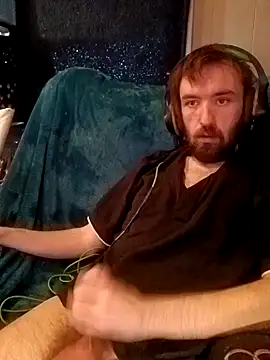 Snapshot of ShadowyTube chatting on January 25, 2025, 2:03 pm ShadowyTube online show from January 25, 2025, 2:03 pm