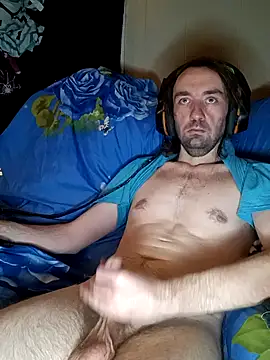 Snapshot of ShadowyTube chatting on September 14, 2025, 11:16 pm ShadowyTube online show from September 14, 2025, 11:16 pm