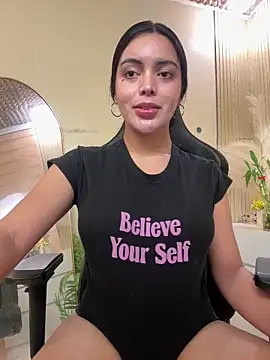 Snapshot of HotstuffCherrySummer chatting on February 27, 2026, 9:42 am HotstuffCherrySummer online show from February 27, 2026, 9:42 am