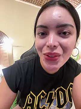 Snapshot of HotstuffCherrySummer chatting on February 6, 2026, 8:32 am HotstuffCherrySummer online show from February 6, 2026, 8:32 am