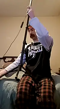 Armpitshaver online show from February 23, 2025, 2:25 pm