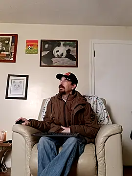 Armpitshaver online show from December 4, 2024, 3:37 pm