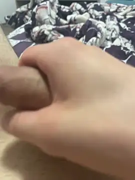 LoudPony online show from April 16, 2026, 9:39 pm