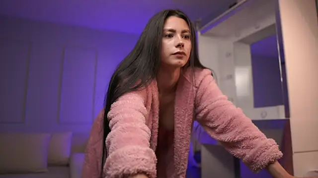 Lauraxx69 online show from March 11, 2025, 6:52 am