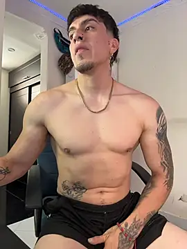 Snapshot of strongboy_ chatting on July 25, 2026, 5:08 pm strongboy online show from July 25, 2026, 5:08 pm