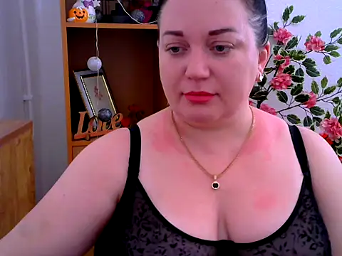 AmanaGi online show from December 22, 2025, 4:29 pm