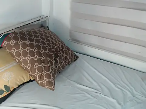 lady galacticax online show from February 5, 2026, 7:26 am