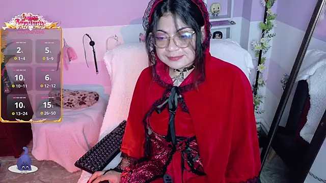 Catwhite  online show from February 13, 2026, 5:46 pm