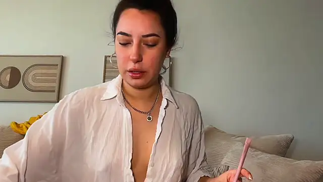 SissiVienna online show from March 23, 2026, 2:06 pm