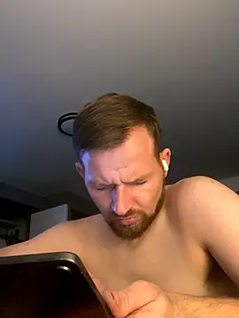 blueeyes3W online show from December 2, 2024, 4:59 am