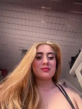 Snapshot of Sam_Thompsoon_ chatting on May 7, 2026, 3:44 am Sam Thompsoon online show from May 7, 2026, 3:44 am