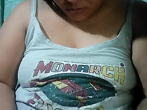 Snapshot of Sexyhorney4u chatting on February 3, 2026, 6:33 am Sexyhorney4u online show from February 3, 2026, 6:33 am