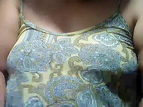 Snapshot of Sexyhorney4u chatting on April 8, 2026, 10:11 pm Sexyhorney4u online show from April 8, 2026, 10:11 pm