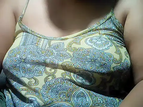 Snapshot of Sexyhorney4u chatting on April 13, 2026, 10:36 pm Sexyhorney4u online show from April 13, 2026, 10:36 pm