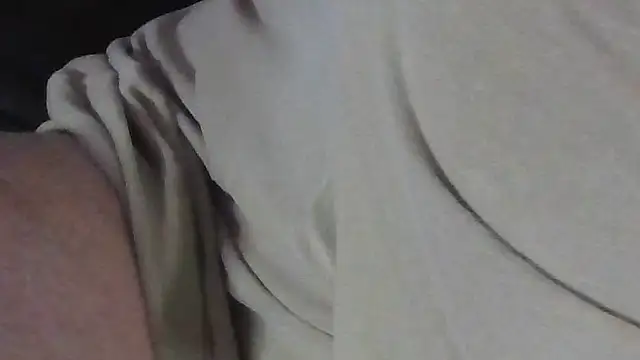 Snapshot of Drake_DVamp chatting on March 19, 2025, 8:43 pm Drake DVamp online show from March 19, 2025, 8:43 pm