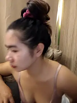 Kissy07 online show from February 18, 2026, 1:47 am