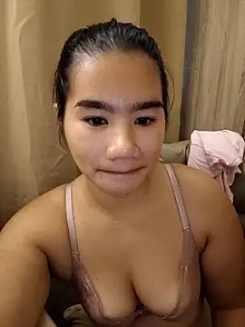 Kissy07 online show from February 16, 2026, 10:51 pm