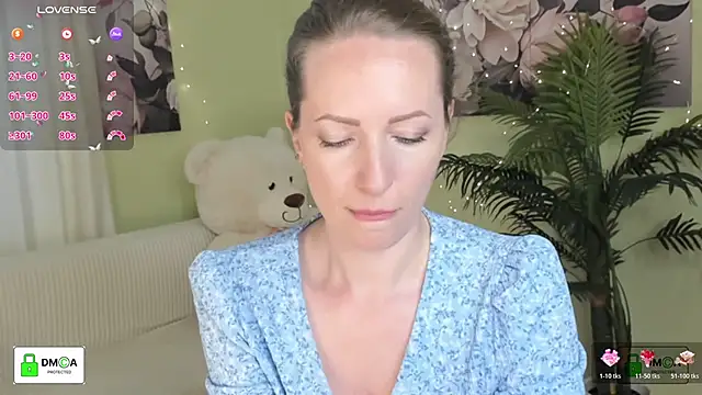 Queenymel online show from June 4, 2026, 3:06 pm