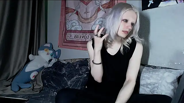 Alien Bella online show from June 21, 2026, 11:54 pm
