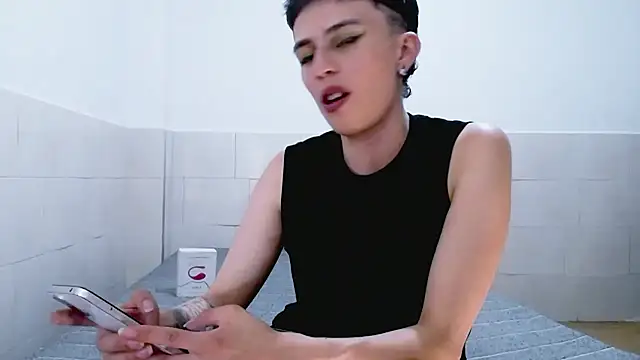 Cocain Atenea online show from March 6, 2026, 9:43 pm