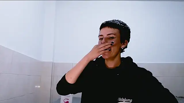 Cocain Atenea online show from February 16, 2026, 7:12 pm