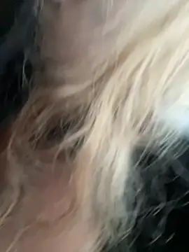 Snapshot of BigFineSelena chatting on March 15, 2025, 5:15 pm BigFineSelena online show from March 15, 2025, 5:15 pm