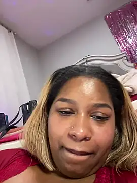 Snapshot of BigFineSelena chatting on January 10, 2026, 12:33 pm BigFineSelena online show from January 10, 2026, 12:33 pm