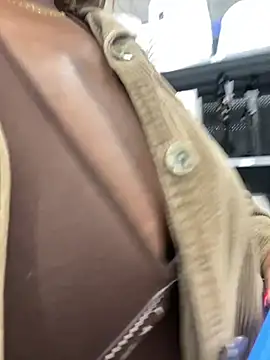 Snapshot of BigFineSelena chatting on January 10, 2026, 12:28 am BigFineSelena online show from January 10, 2026, 12:28 am