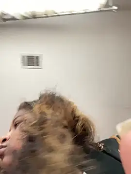 Snapshot of BigFineSelena chatting on January 31, 2026, 7:56 pm BigFineSelena online show from January 31, 2026, 7:56 pm