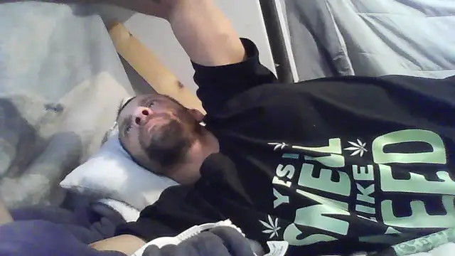 goodick4u28 online show from December 18, 2025, 3:00 am