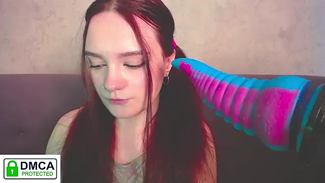 Alyssa   Scarlet online show from January 14, 2026, 9:13 am