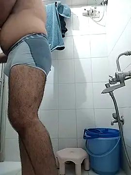 addydaddy579 online show from October 23, 2025, 1:21 pm