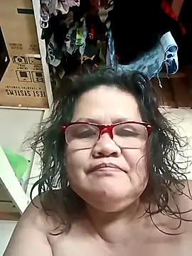 Chubbysweetmom online show from February 24, 2025, 7:00 am